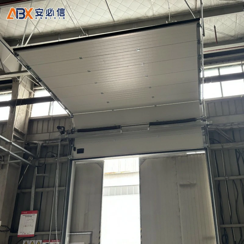 深圳市保温提升门